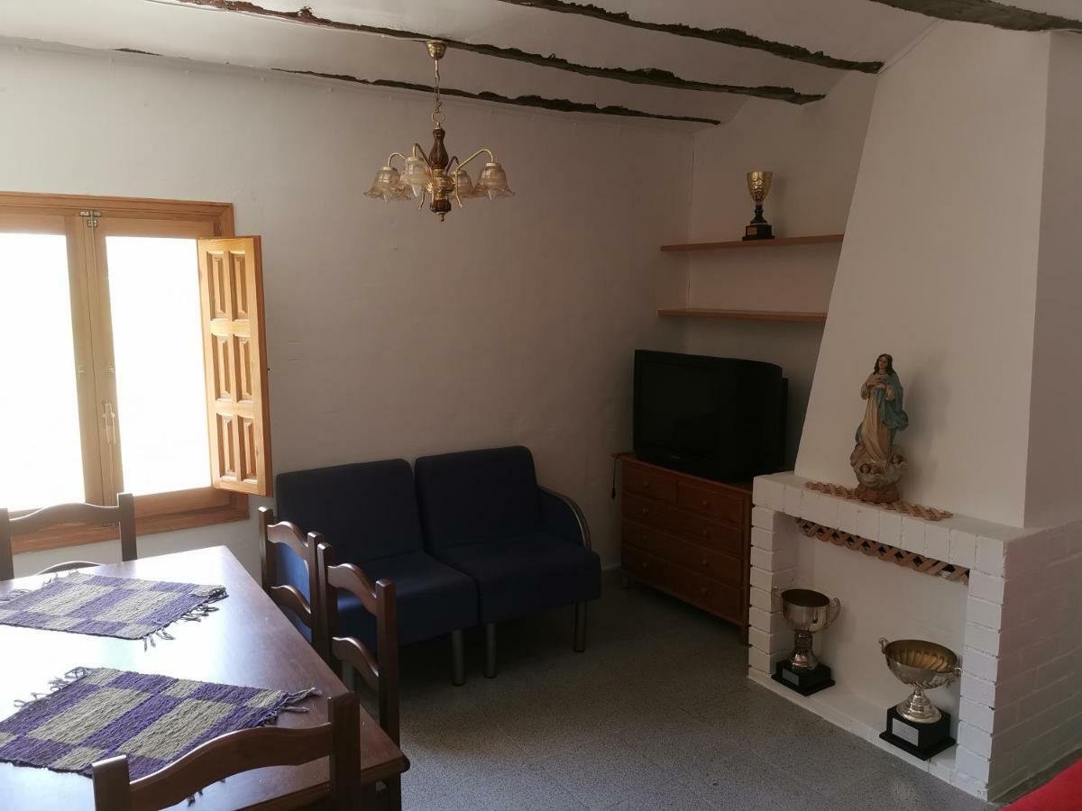Casa Rural Y Albergue Tormon מראה חיצוני תמונה