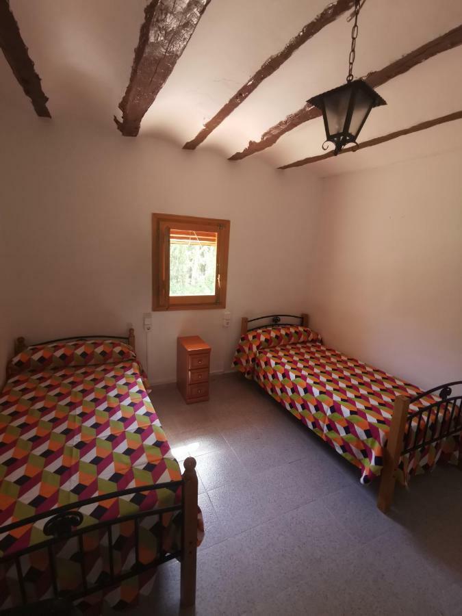 Casa Rural Y Albergue Tormon מראה חיצוני תמונה