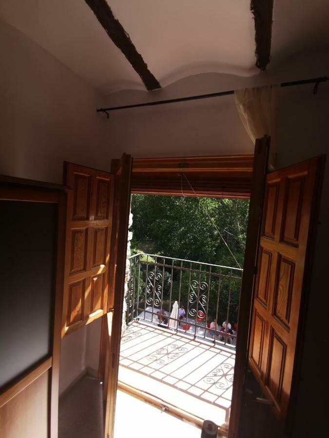 Casa Rural Y Albergue Tormon מראה חיצוני תמונה